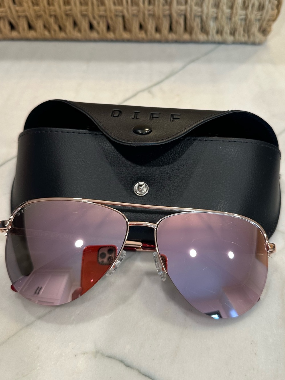 DIFF Pink Mirrored Aviator Sunglasses with Case